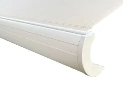 Bøg markise – fuldkassette med motor og LED – 4,8 x 3 meter – Hvid/Beige