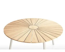 DaneLine Eva Havebord Ø150 cm - Kerneteak / Latte