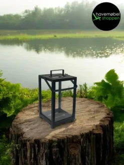 Lanterne sort 18,x18x34 cm