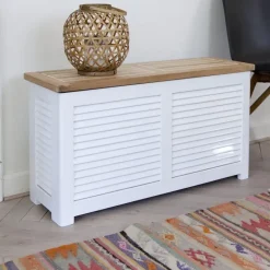 Lille Hvid Hyndeboks med teak låg